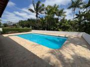 Chácara com piscina e 5 quartos em Itanhaém