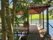 Chácara de luxo em condomínio: 4 quartos, 3 suítes,...