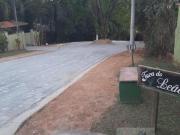 Chácara em condomínio com 04 dormitórios