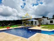 Chácara em Condomínio com 5 quartos, Chácaras Berro...