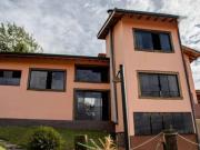 Chácara em condomínio fechado em Guararema SP