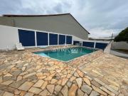 Chácara em Extrema MG com 4 suítes, com piscina, Área...