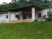 Chácara em Juquitiba piscina lago natureza