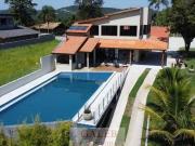 CHÁCARA ESPETACULAR 5 SUÍTES TÉRREO DE FRENTE PARA PEDRA...