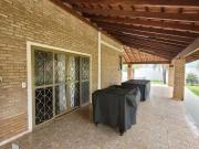 Chácara Estância Pica Pau – localizada a 5 km da TV TEM,...