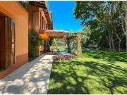 Chácara Exclusiva no Condomínio Colinas do Mosteiro de...