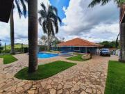 Chácara formada com 3085 metros de terreno, condomínio... Chácara formada com 3085 metros de terreno, condomínio...