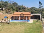 Chácara linda e nova em condomínio fechado Mairinque