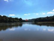 Chácara pé na água em Condomínio Fechado em Ibiúna...