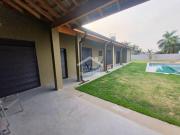 Chácara plana e avarandada no Terras de Itaici