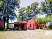 Chacra en Capilla Del Señor. Casa de campo y casa de...