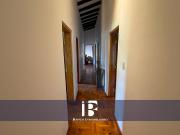 Chacras de Coria. Calle Longone