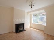 Chadwell Heath Lane, Romford RM6, 3 bed terraced house...