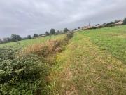 Chalain le Comtal Vente Terrain 42