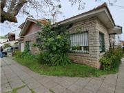 CHALET 3 AMB. C/ DEPENDECIA COCHERA A/C FALKNER 4110...