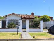 CASA 4 AMBIENTES EN VENTA TRONCOS DEL TALAR