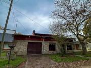 Chalet 4 amb con garage y quincho en La Florida