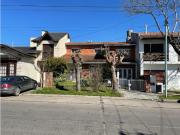 Chalet 4 ambientes en venta, San Carlos