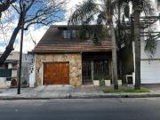 Chalet 5 ambientes en 2 plantas – Apto crédito