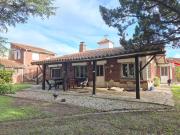 Chalet 5 ambientes en Bernardino Rivadavia
