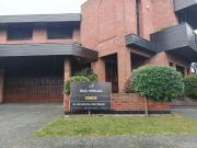 CHALET 5 AMBIENTES PARQUE LURO