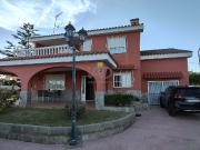Chalet 5 dormitorios 250 m2