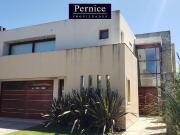 Chalet 6 ambientes en Rumenco