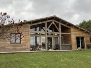 Propriété 6 pièces 135 m²