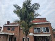 CHALET 8 AMBIENTES, APTO CRÉDITO, JARDIN Y PILETA