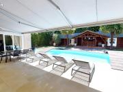 Chalet 9 pièces 250 m²