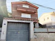 Chalet, Abrera