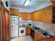 CHALET ADOSADO DE 3 DORMITORIOS CON PISCINA COMUNITARIA...