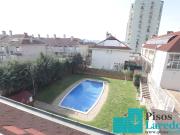 Chalet adosado en alquiler en Avenida Francia, 115