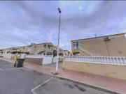 Chalet Adosado situado en Torrevieja Alicante