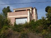 Chalet aislado en C/ Angel Guimera