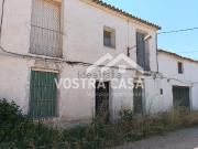 Chalet, Almansa