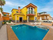 Chalet, Arona