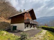 Chalet avec terrasse Chalet avec terrasse