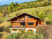 Chalet baigné de lumière avec vue imprenable sur La...