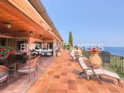 Chalet, Begur