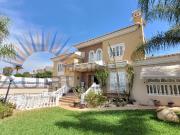 Chalet, Caleta de Velez