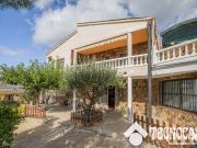 Chalet, Can Gonteres, Terrassa