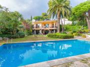 Chalet, Castell Platja d&apos Aro