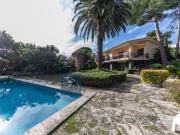 Chalet, Castell Platja d&apos Aro