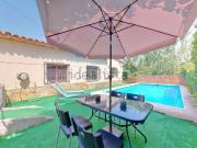 Chalet, Castellbisbal