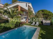 Chalet, Castelldefels