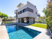 Chalet, Castelldefels