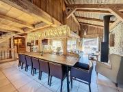Chalet composé de 2 appartements, 11 chambres à Praz sur...