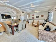 Chalet con de 7 dormitorios y 5 baños en Dolores,...