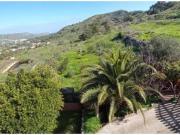 Chalet con encanto, vistas abiertas y naturaleza en...